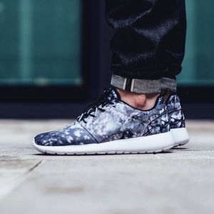 Nike Roshe B&W cherry blossom shoes